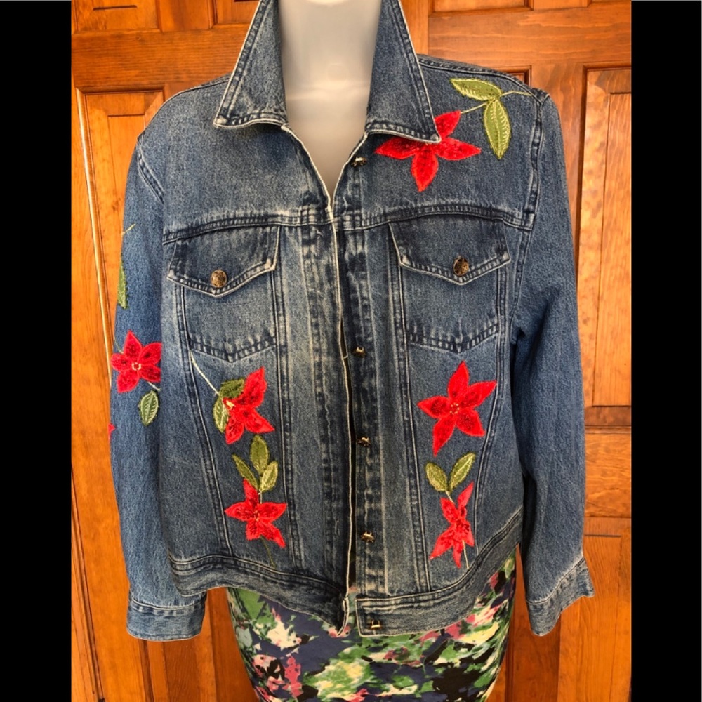 Tantrums Women’s Petite Medium Denim Jacket with Embroidery
